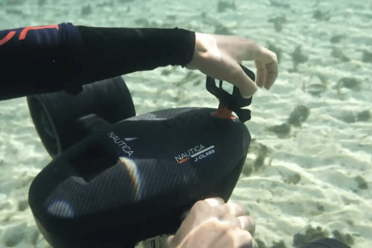 DUAL-MOTOR POWER: SPEED AND CONTROL IN PERFECT BALANCE