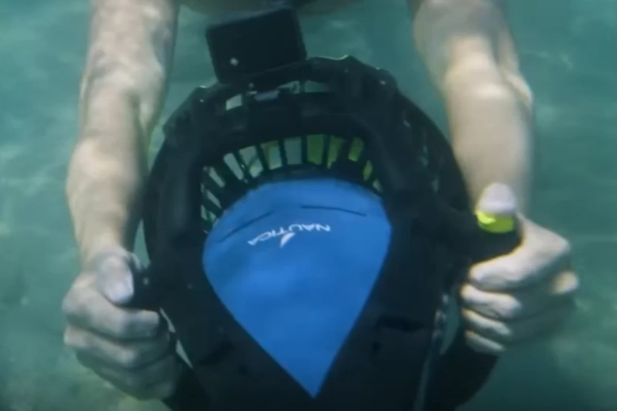 EXTENDED RUNTIME: 90 MINUTES ON A SINGLE CHARGE