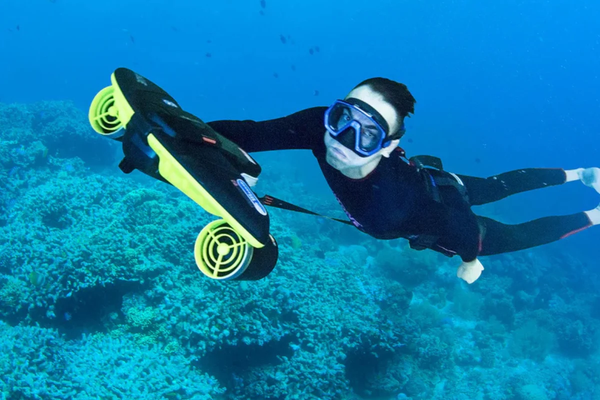 DUAL PROPELLER PERFORMANCE: POWER AND PRECISION