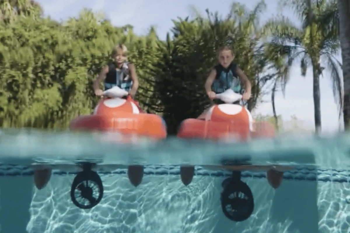 FAMILY FUN: 60 MINUTES OF NON-STOP ACTION